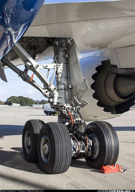 boeing 777 landing gear|boeing 787 landing gear system.